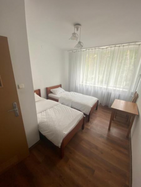 Leśna Polana, Sękocin-Las